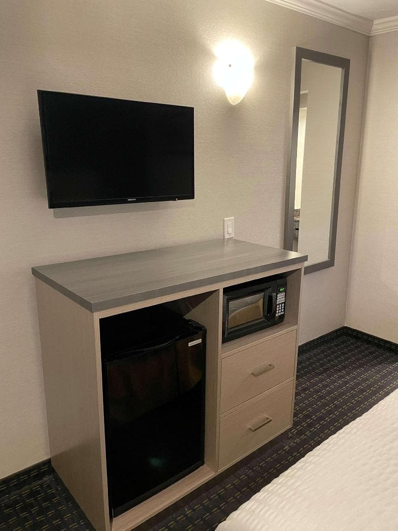 SureStay Hotel by Best Western San Rafael 4