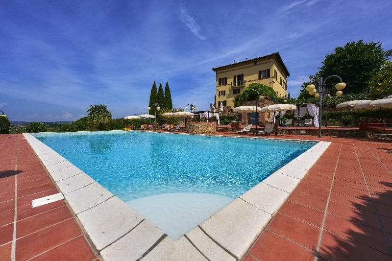 Villa Curina Chianti Resort 2