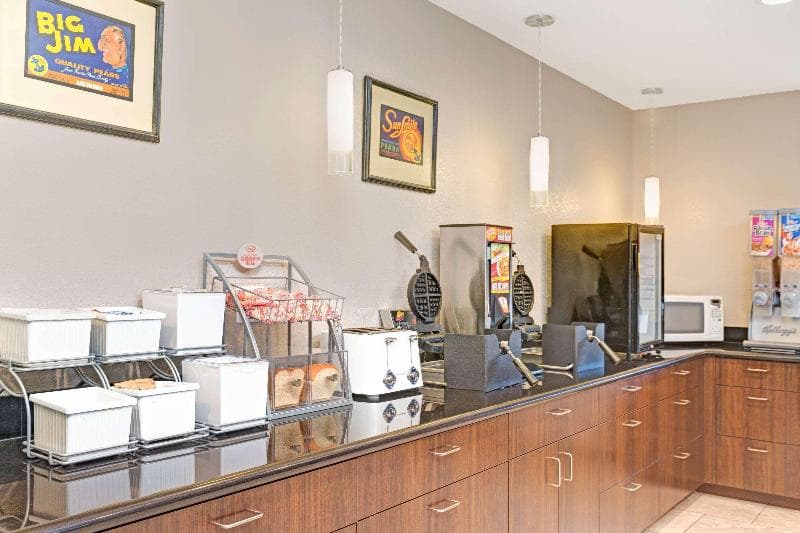 Comfort Inn Gilroy 5