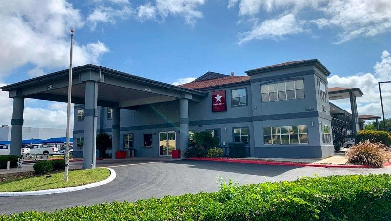 Quality Inn & Suites I-10 Near Fiesta Texas main