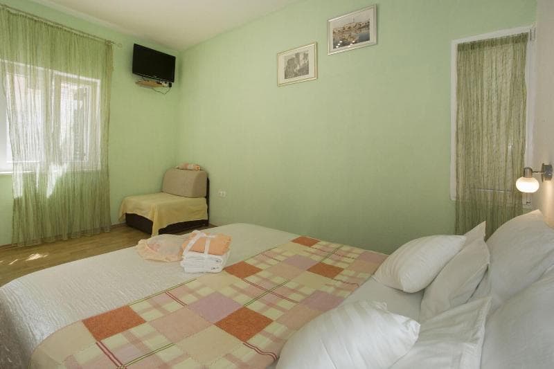 Central Old Town Rooms 5