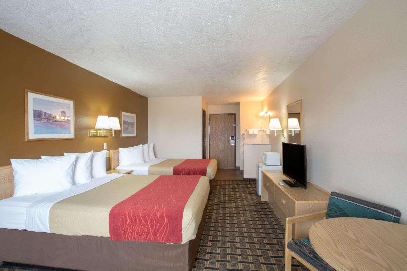 Days Inn by Wyndham Hurricane/Zion National Park Area 3