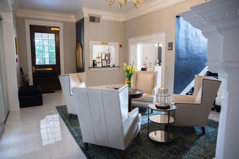 The Sterling Hotel 5