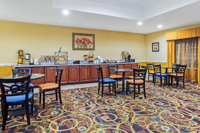 La Quinta Inn & Suites North Mobile - Satsuma 3