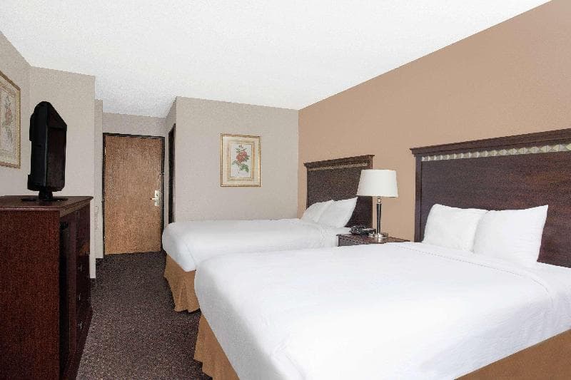 Baymont Inn & Suites By Wyndham San Marcos Outlet Malls 5