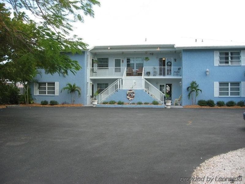 Lido Islander Inn And Suites 4
