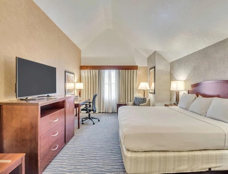 Radisson Hotel Salt Lake City Airport photo 1