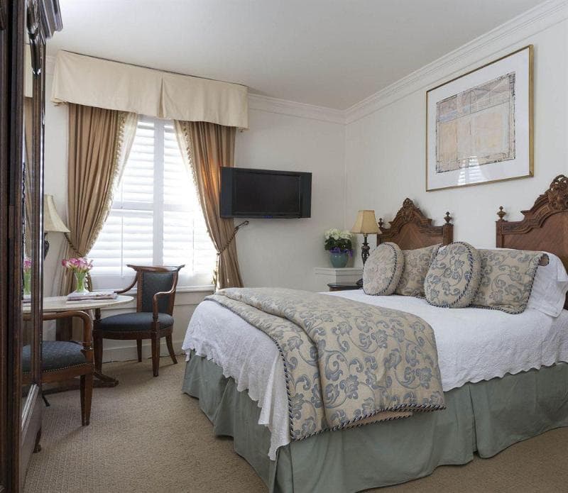 Washington Square Inn 3