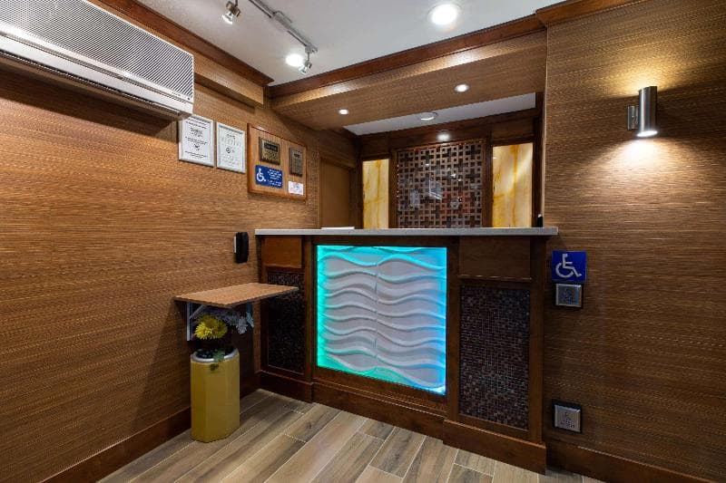 Hotel Vinea, a Travelodge by Wyndham 4