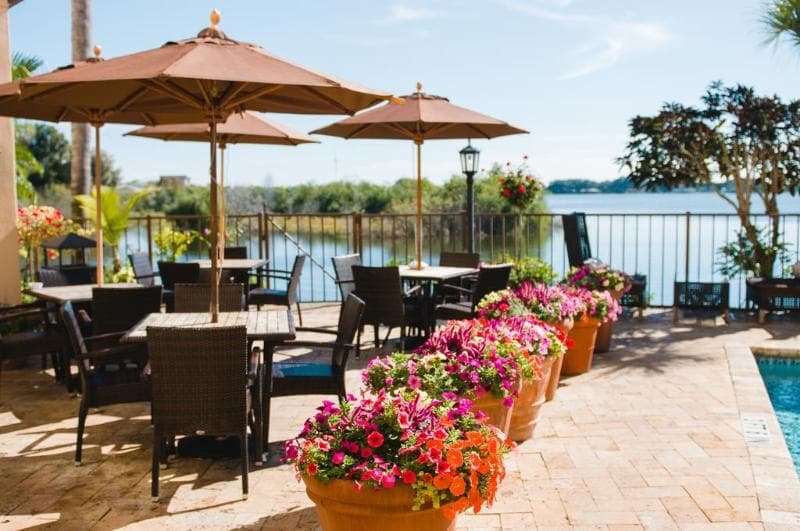 Inn On The Lakes 4