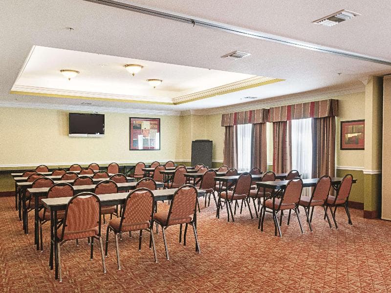 La Quinta Inn & Suites Slidell - North Shore Area photo 1