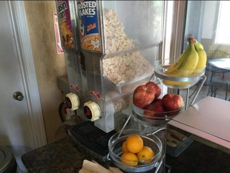 Harbor Inn & Suites Oceanside 2