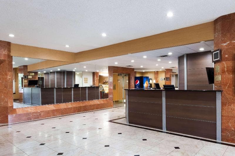 Ramada by Wyndham Newburgh/West Point 5