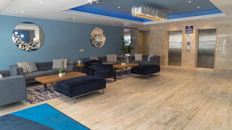 Holiday Inn Express San Juan 4