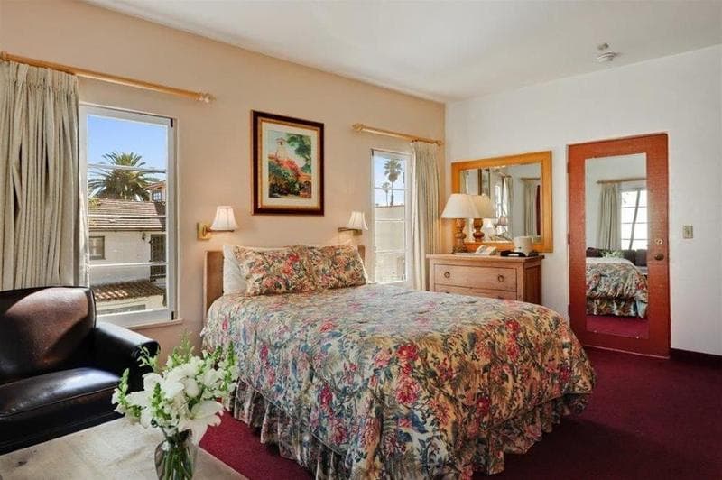 Villa Rosa Inn photo 1