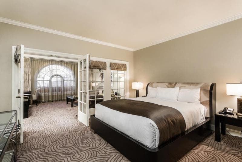 Montecito Inn 3