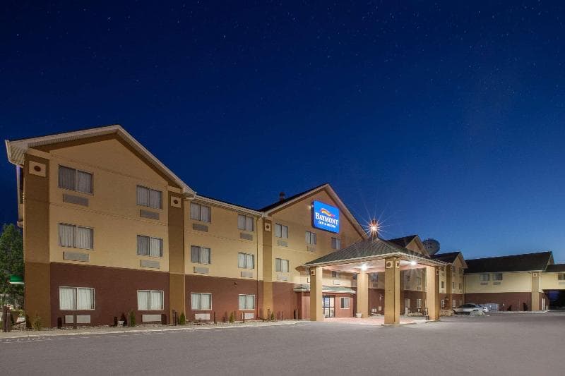 Baymont By Wyndham South Haven 5