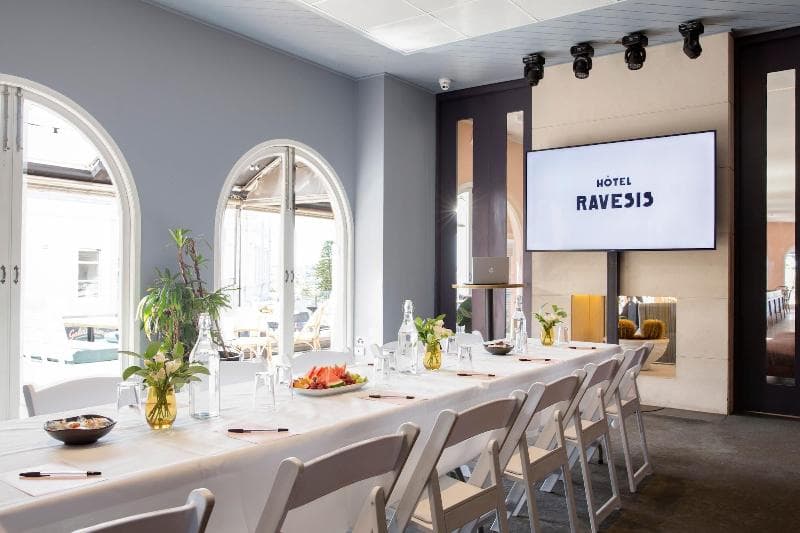 Hotel Ravesis main