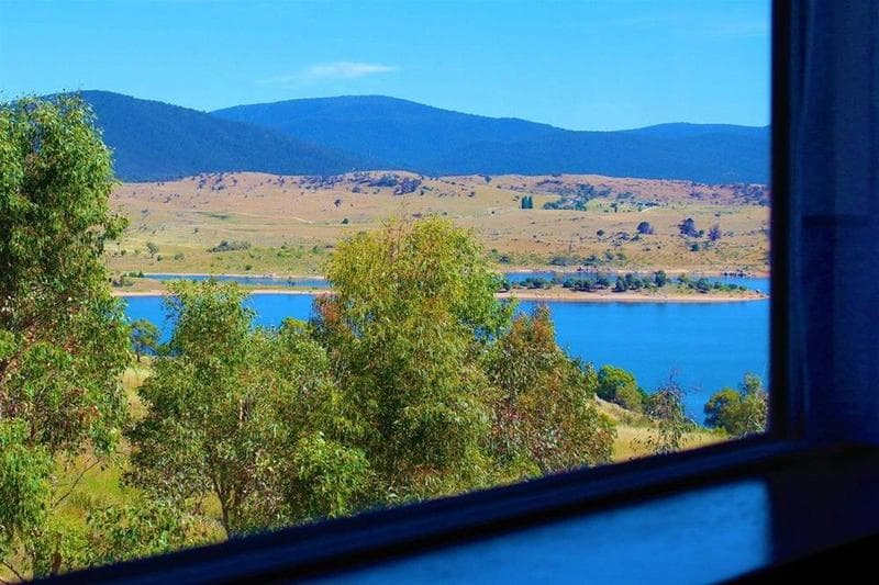 Panorama Jindabyne 3