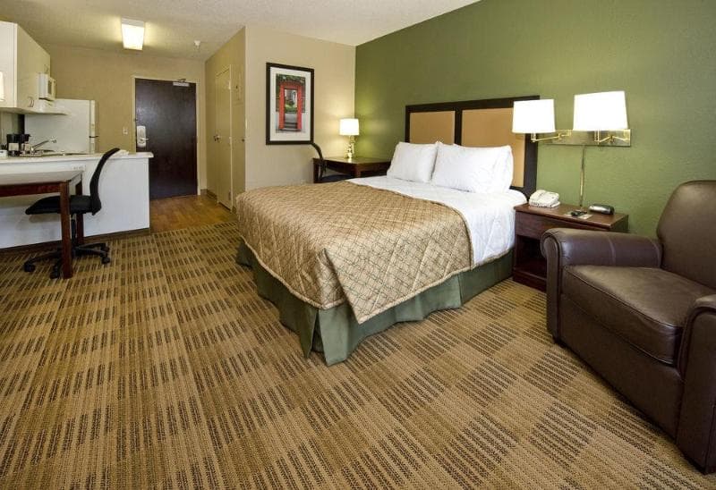 Extended Stay America - Santa Barbara - Calle Real 3
