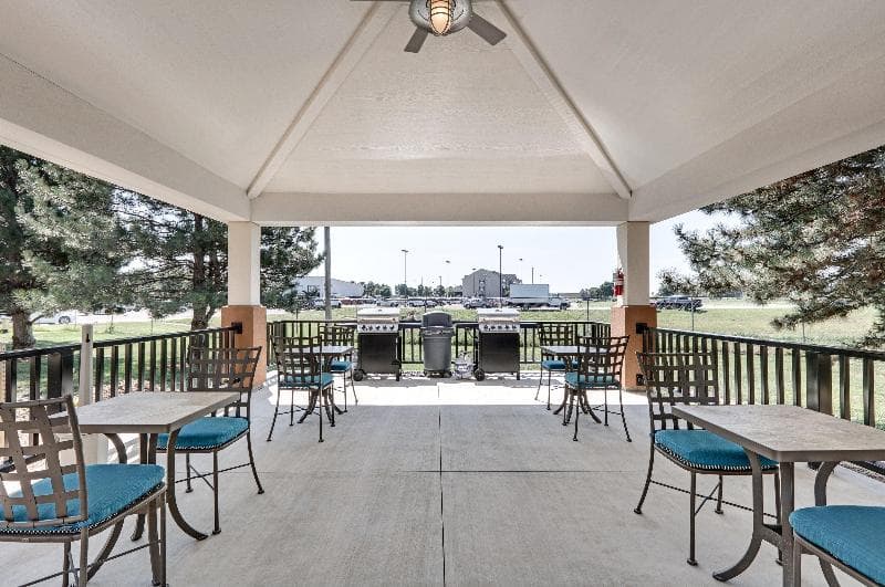 Candlewood Suites Salina 3