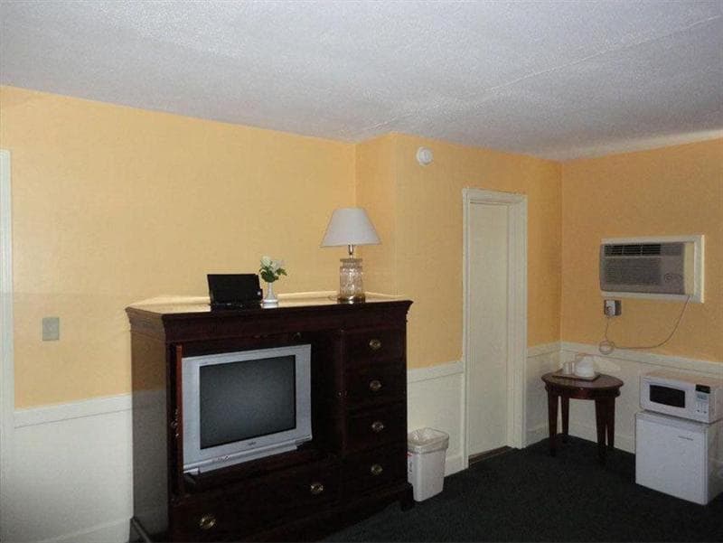Royal Inn Motel photo 1