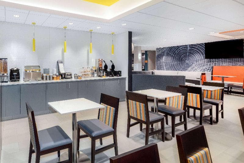 La Quinta Inn by Wyndham Lynnwood 3