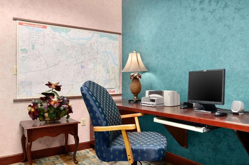 Days Inn And Suites Savannah Gateway/I-95 And 204 3