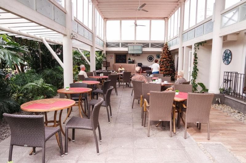 La Riviera Hotel Bed & Breakfast 3