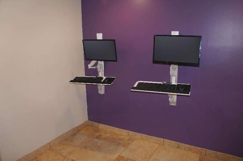 La Quinta Inn & Suites by Wyndham Springfield South photo 1
