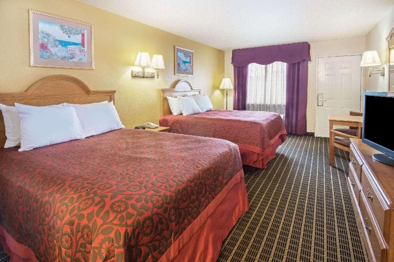 Days Inn By Wyndham Morgan's Wonderland / Ih-35 North 3