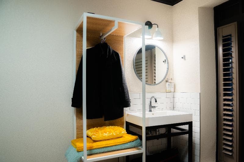 Amsterdam Hostel San Francisco 4