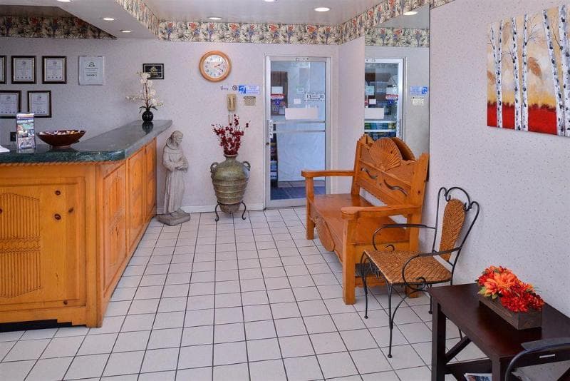 Americas Best Value Inn Loma Lodge 4