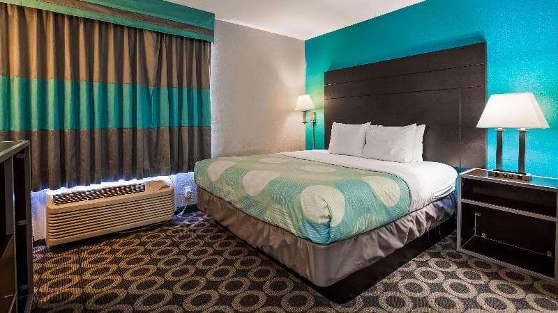 Travelodge By Wyndham San Antonio Downtown Northeast 2