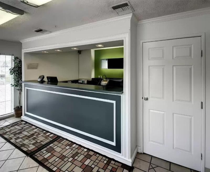 Studio 6 Salt Lake City - Fort Union 3