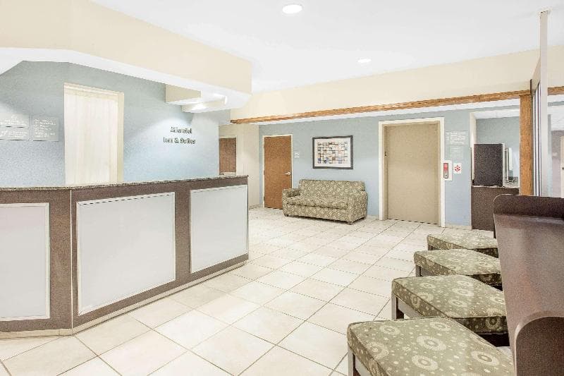 Microtel Inn & Suites By Wyndham San Angelo 5