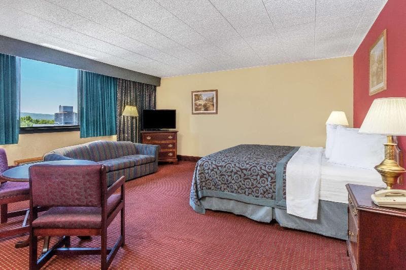 Days Inn By Wyndham Scranton 5