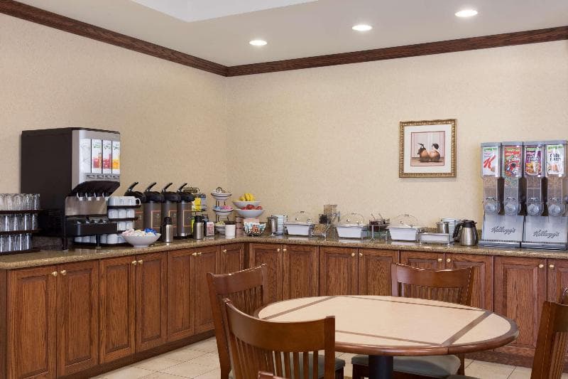 Country Inn Suites By Radisson State College, Pa 3