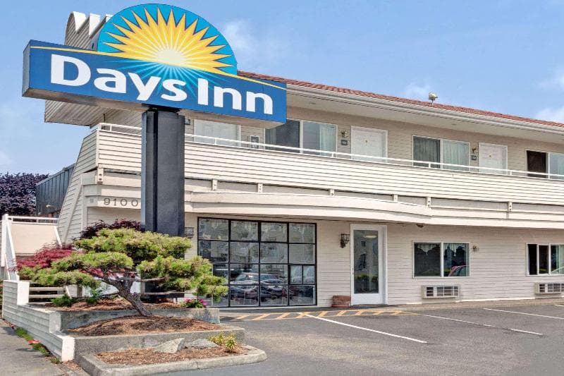 Days Inn by Wyndham Seattle North of Downtown 3