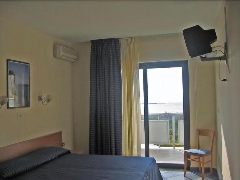 Hotel Jonic 4