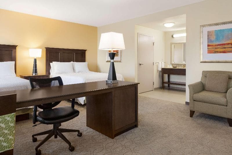 Hampton Inn & Suites San Bernardino 5