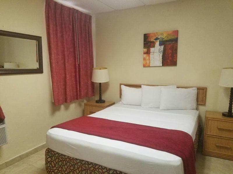Sandy Beach Hotel 3