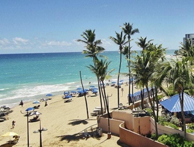 Sandy Beach Hotel 4