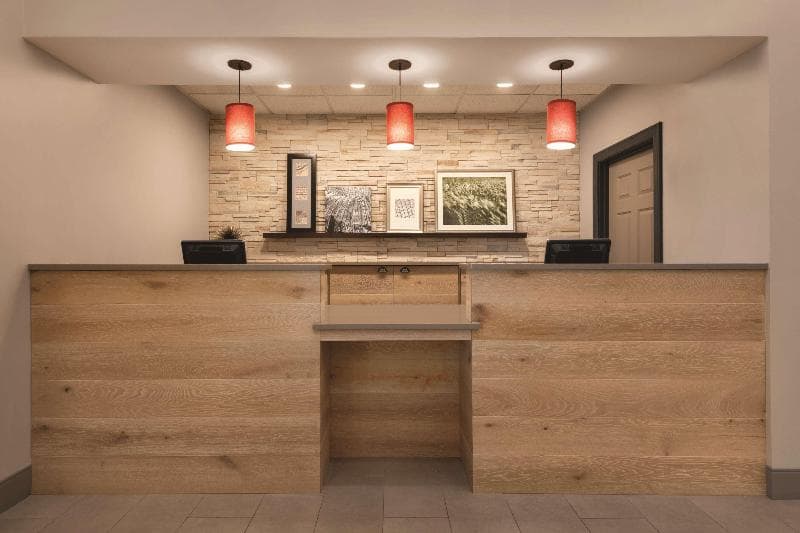 Country Inn & Suites by Radisson, Bradenton-Lakewood Ranch, FL 5