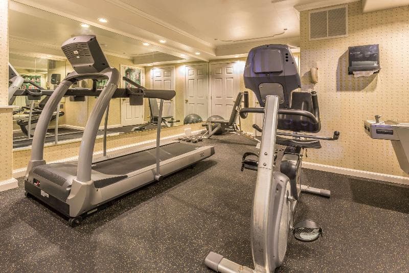 Ramada By Wyndham Mountain View 3