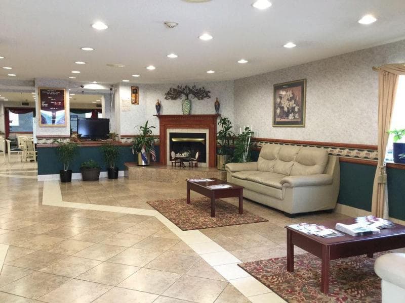 Americas Best Value Inn & Suites-St. Charles Inn/St. Louis 2