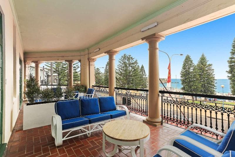 Coogee Bay Hotel 2