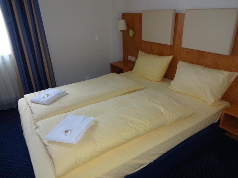 Euro Hotel 3