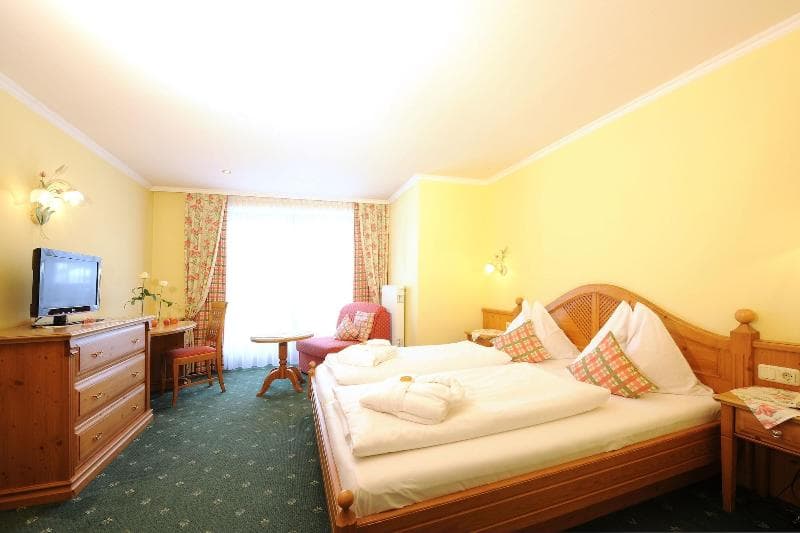 Aparthotel Kristall 3
