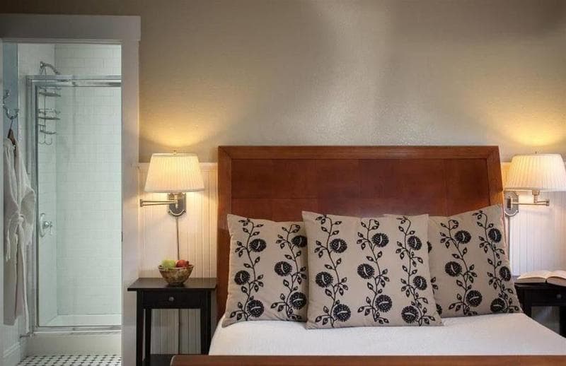 Craftsman Inn 3